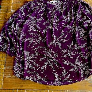 Fun2fun; 1x; 3/4 bell sleeve; egg plant floral; stitchfix; blouse; ruching